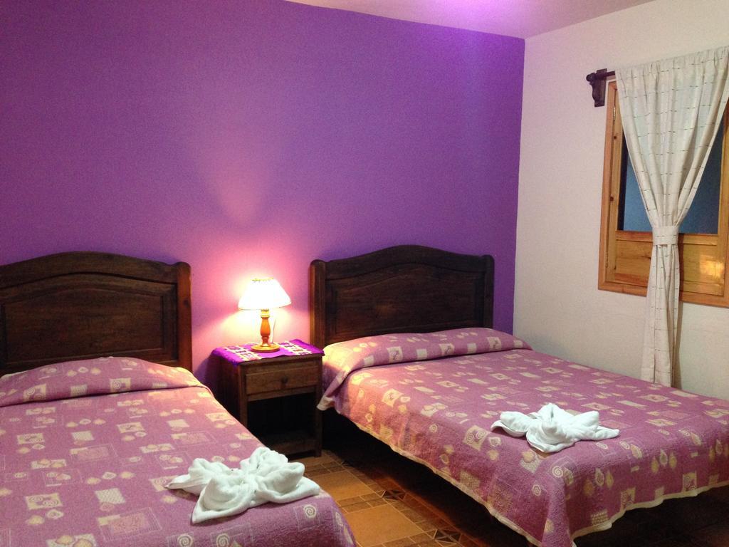 Hotel Posada Las Rosas Сан-Кристобаль-де-Ла-Касас Номер фото